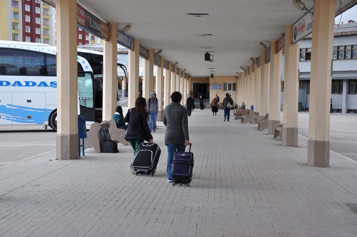 Otobüs Ücretlerine Yapılan Zam Yolcu Sayısını Düşürdü