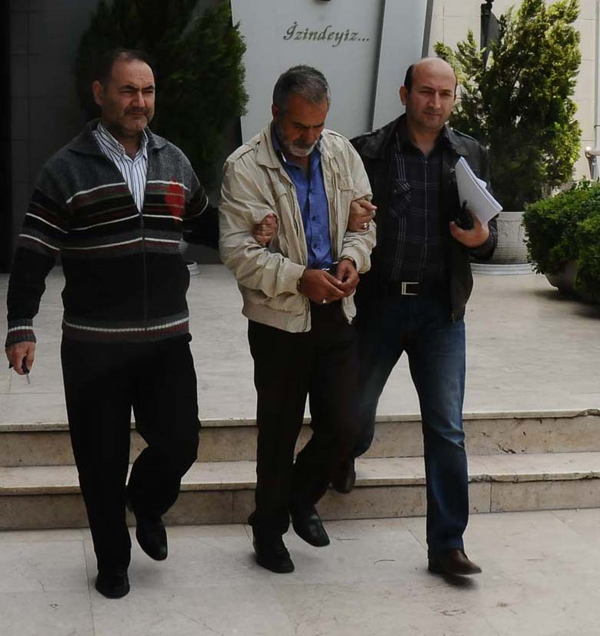 Şehir Şehir Gezen Sahte Savcı Yakalandı