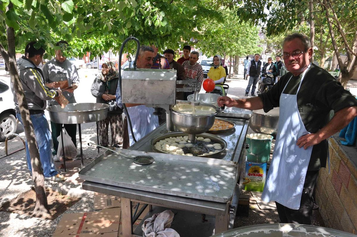 Soma AK Parti\'den Kutlu Doğum Hayrı