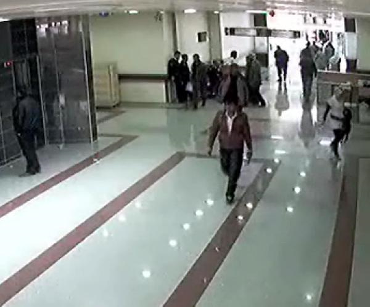 Tacizci Güvenlik Kamerasına Yakalandı