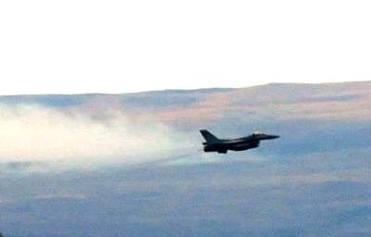 Türk Uçakları PKK Kamplarını Bombaladı