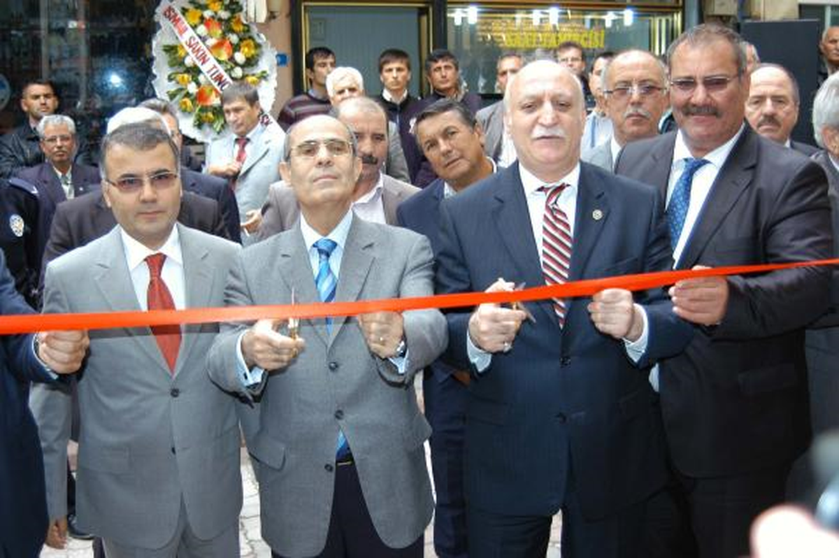 Tzob Başkanı Bayraktar\'a 5 Kurbanlı Karşılama