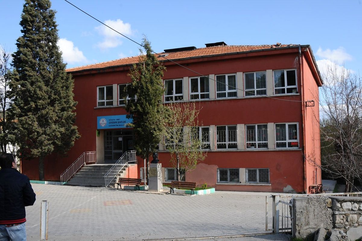 Valilerden \'Deprem Çatlağı\' Tepkisi