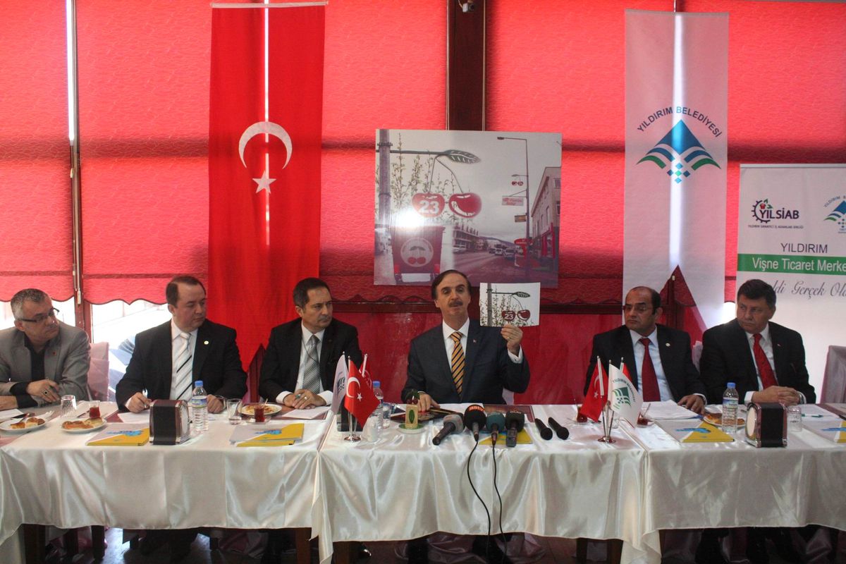 Vişne Caddesi Dünyaya Açılıyor