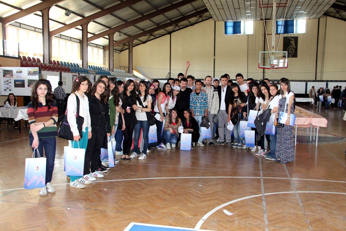 7 İlin Öğrencileri Omü\'yü Tanıdı