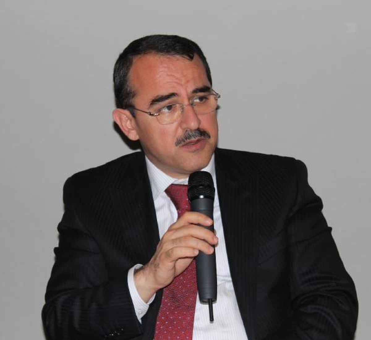 Adalet Bakanı Ergin: Türkiye Demokrasi Ayıbını Örtmek Zorunda