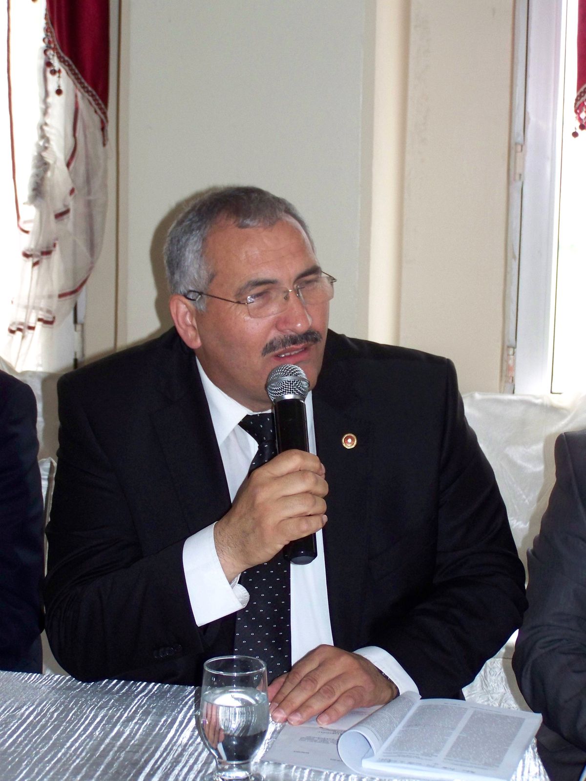 AK Parti Osmaniye Milletvekili Suat Önal, 2/b Yasasını Değerlendirdi