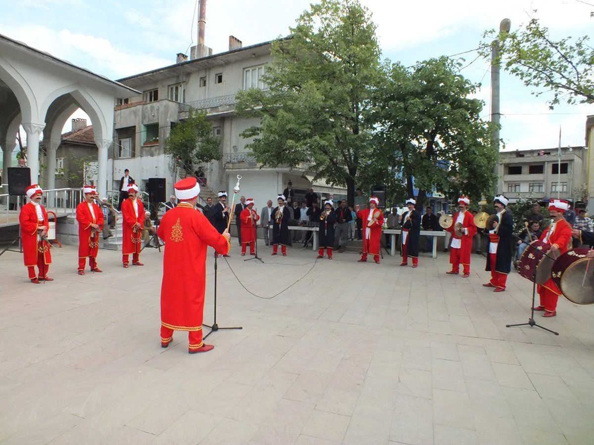 Akyazı\'da Mehter Gösterisi