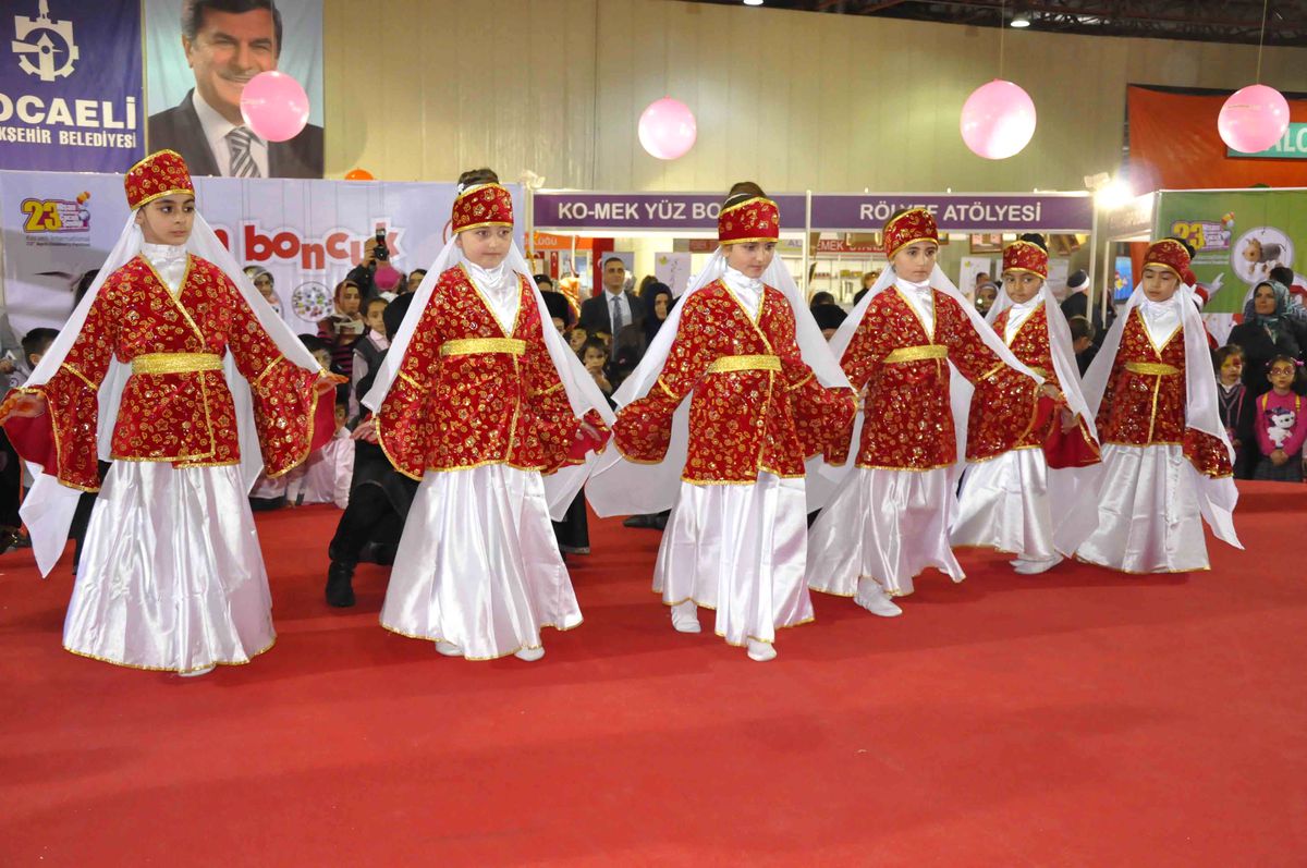 Bilgi Evi Öğrencilerinin 23 Nisan Coşkusu