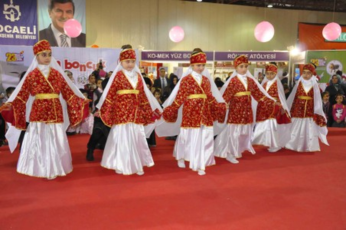 Bilgi Evi Öğrencilerinin 23 Nisan Coşkusu