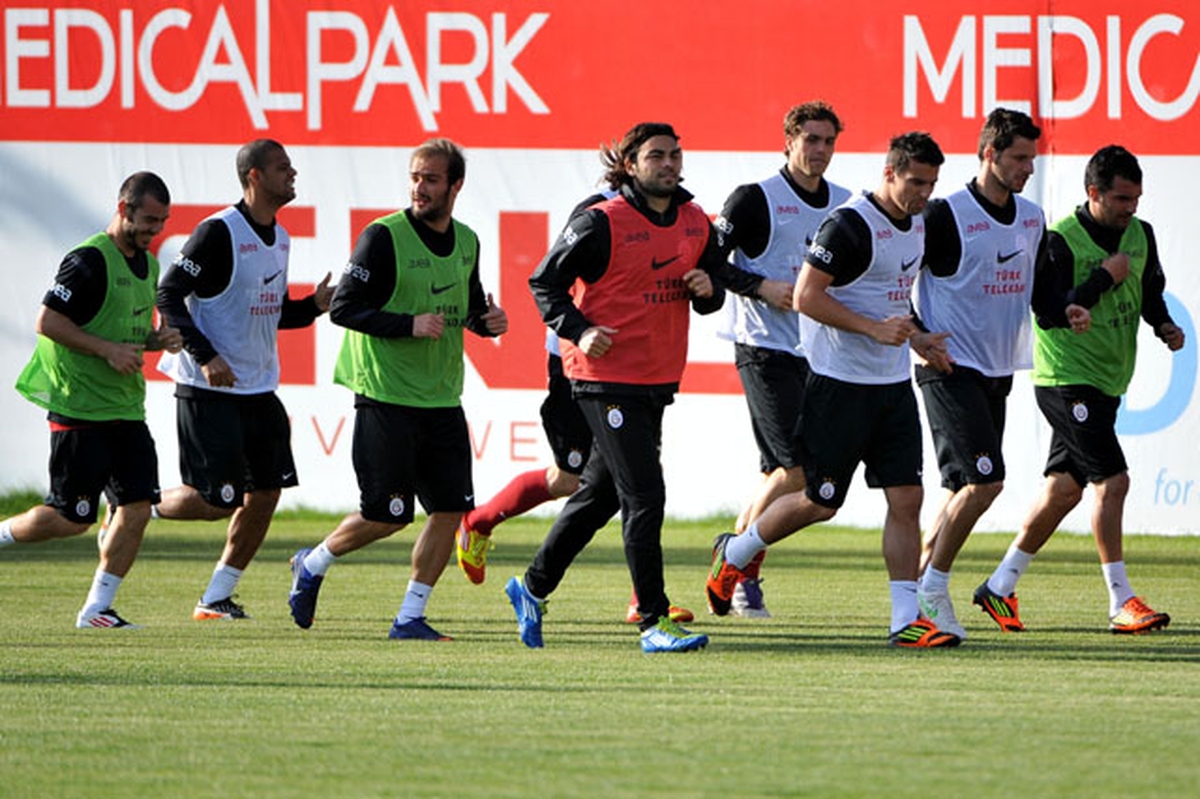 Galatasaray, Fenerbahçe Maçına Hazır