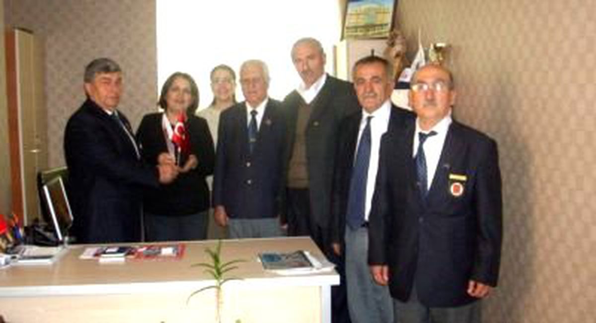 Gaziler Vakfı, Ziyaretlerine Devam Ediyor
