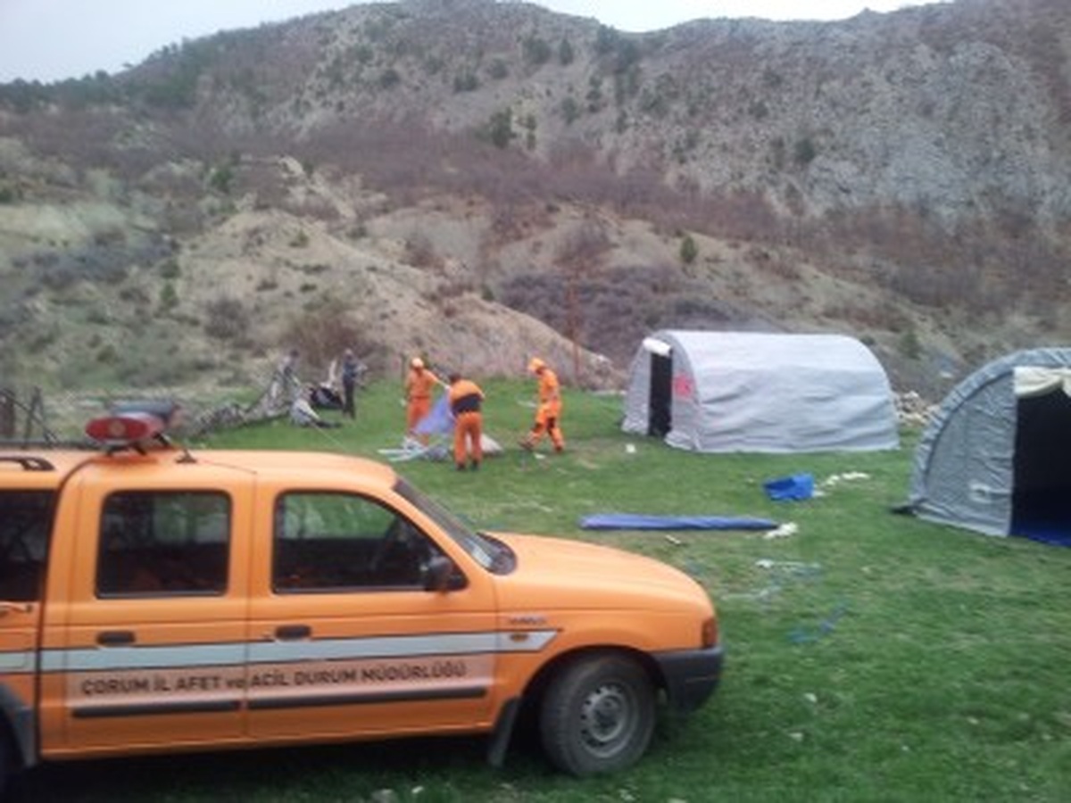 İskilip İlçesi Doğangir Köyünde Heyelan