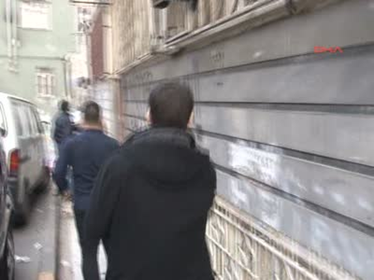 İstanbul\'da Şafak Operasyonu