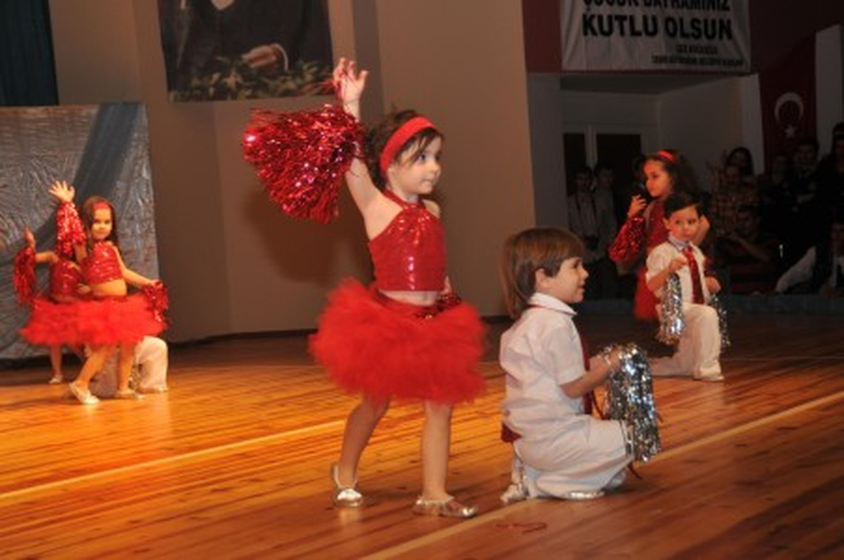İZELMAN'da Bayram Kutlaması