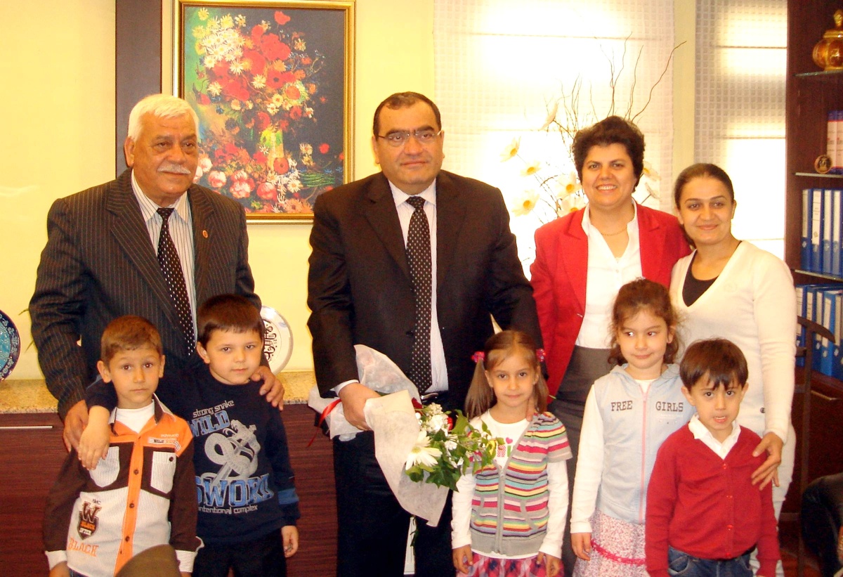 Kaymakam Okur, Ulusal Egemenlik ve Çocuk Bayramını Kutladı