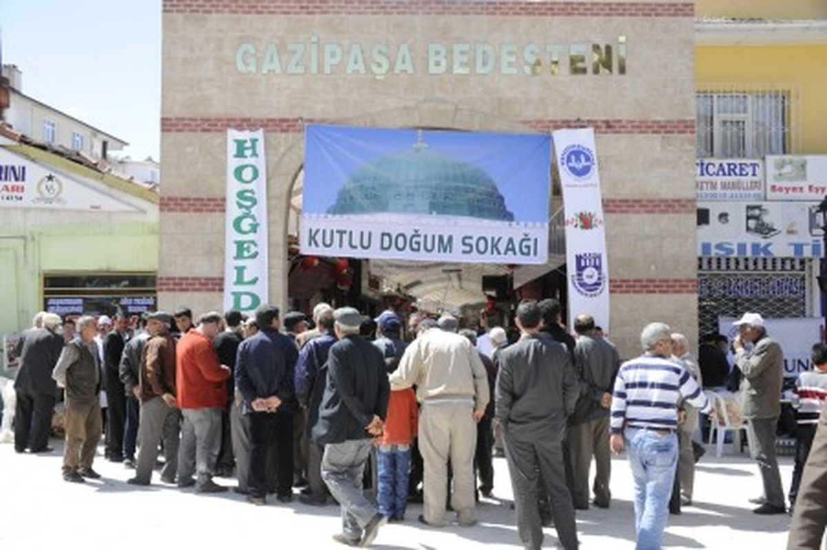 "Kutlu Doğum Sokağı"