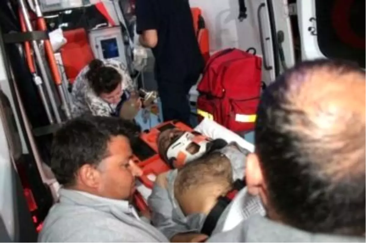 Malatya\'da Trafik Kazası: 1 Ölü, 2 Yaralı