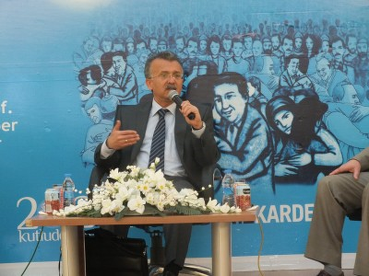 Prof.Dr.Şinasi Gündüz Malatya Park\'taydı