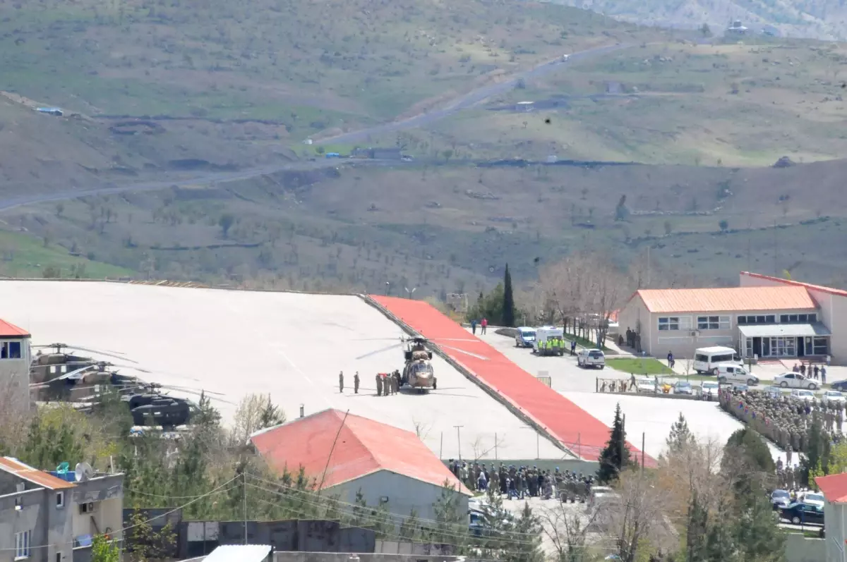 Şırnak\'ta Şehit Uzman Çavuşa Hazin Tören