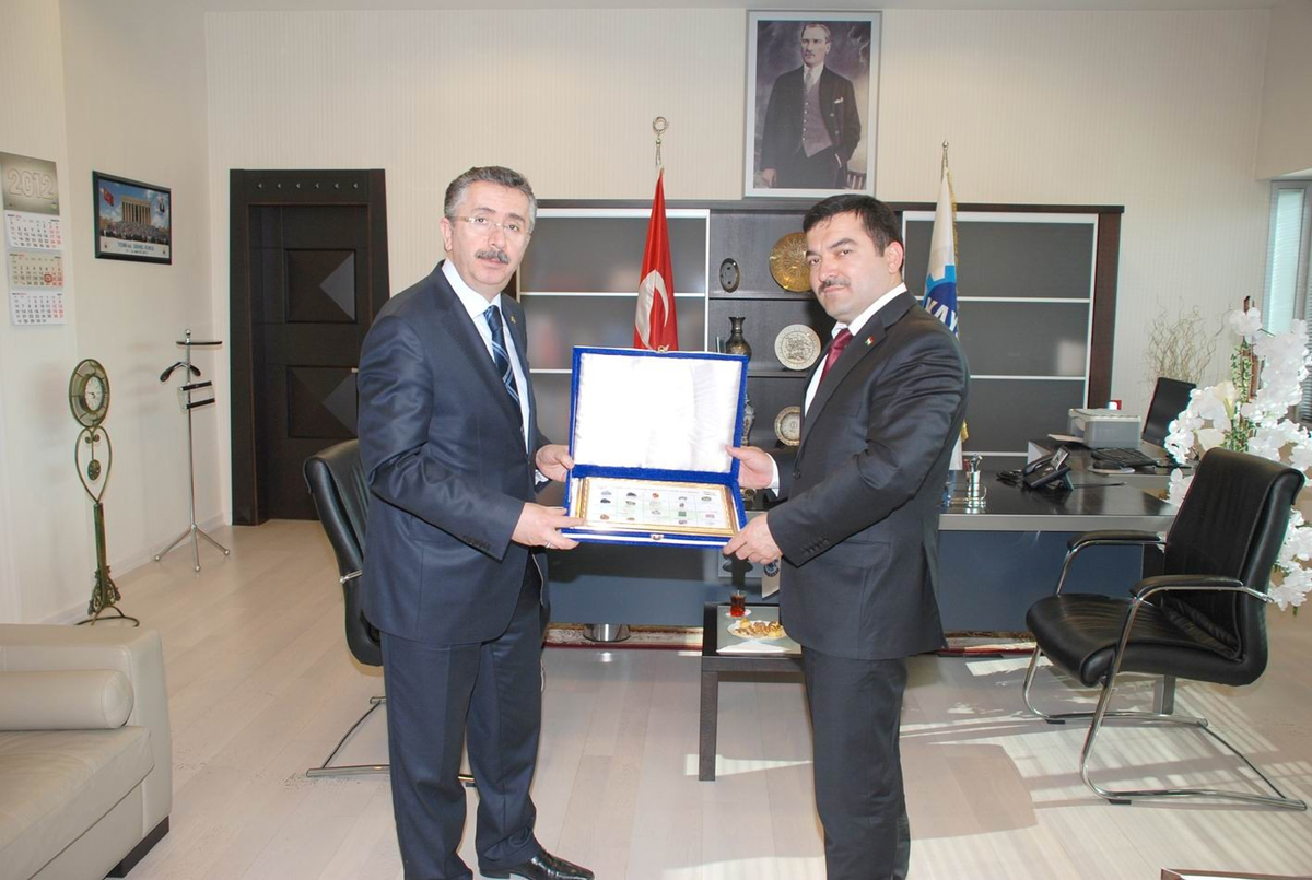 Tacikistan Büyükelçisi Kayso\'yu Ziyaret Etti
