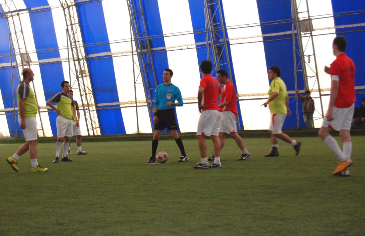 Tatvan'da Öğretmenler Arası Kaymakamlık Kupası Futbol Turnuvası Sona Erdi