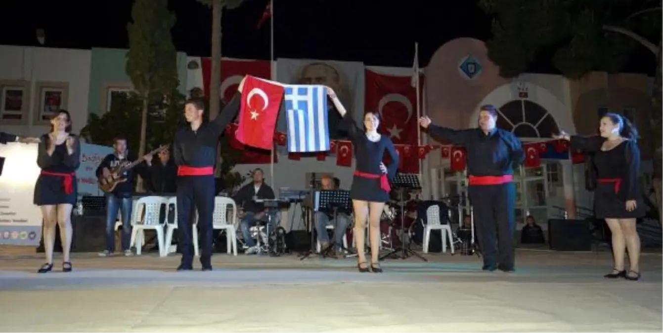 Türk- Yunan Dostluğunu Pekiştiren Şenlik