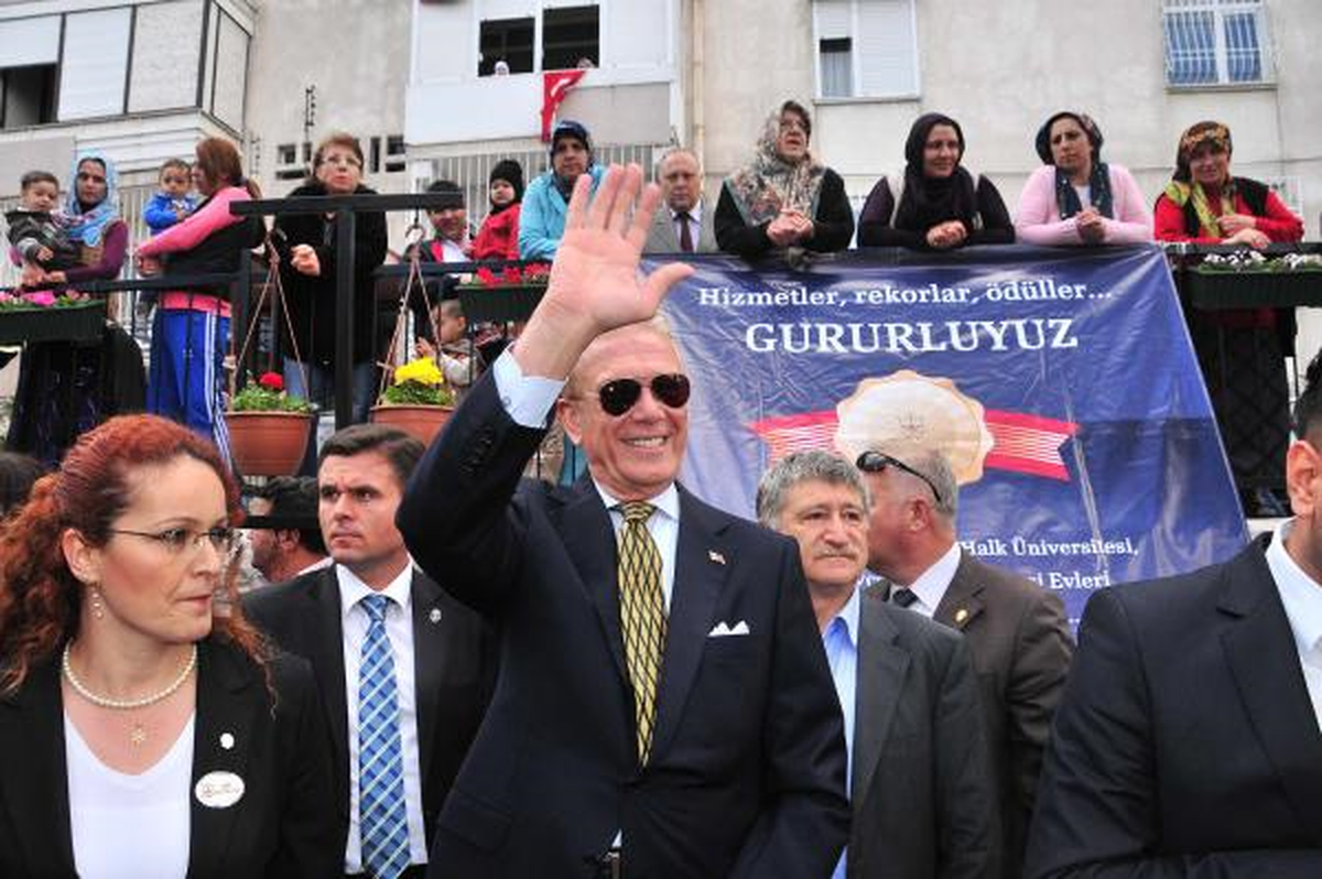 Uğur Dündar, Adının Verildiği Parkın Açılışına Katıldı