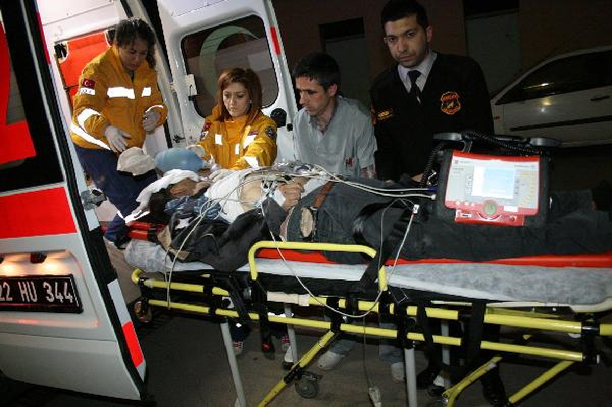 Aracın Çarpıp Kaçtığı Yaya Öldü