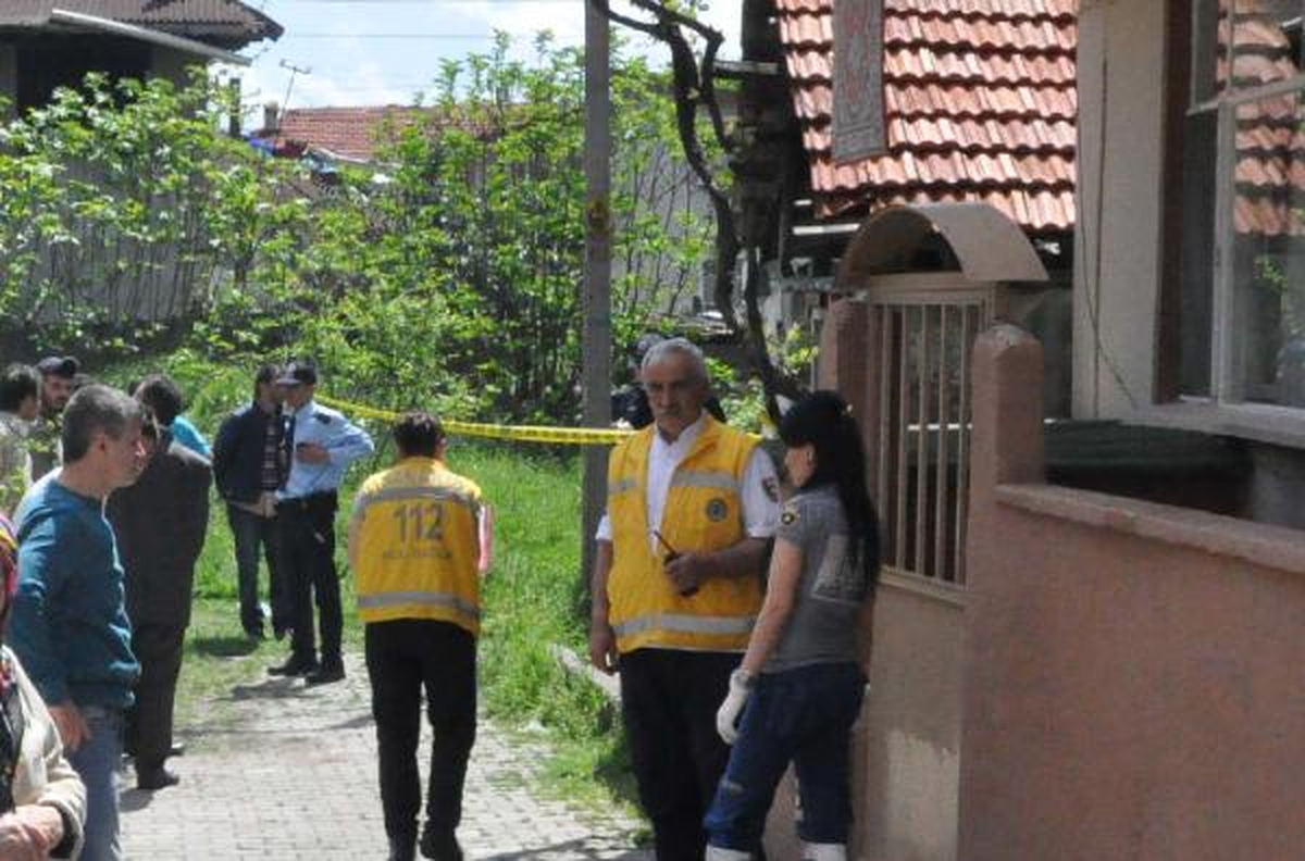 Boş Barakada Cinayet