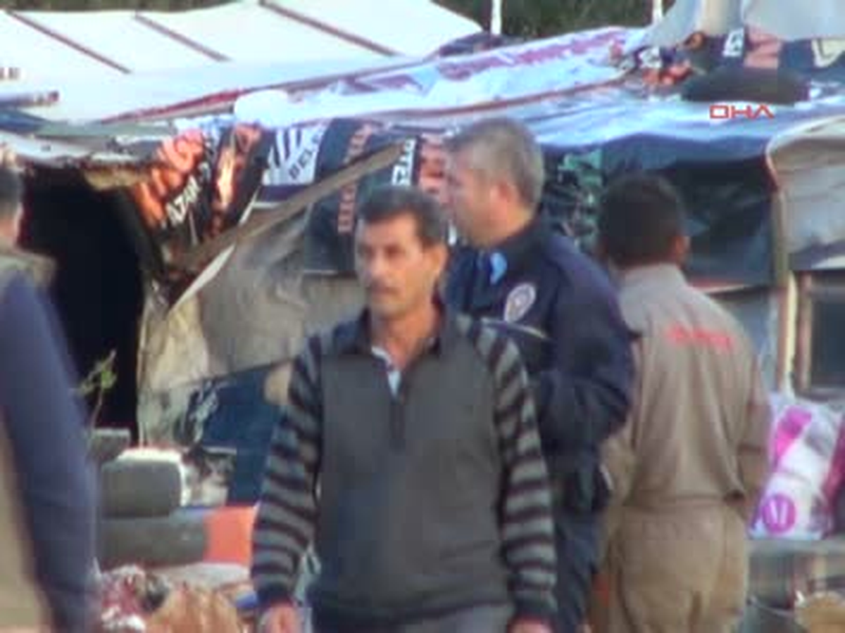 Çocuk Kavgasına Büyükler Girdi:2 Yaralı