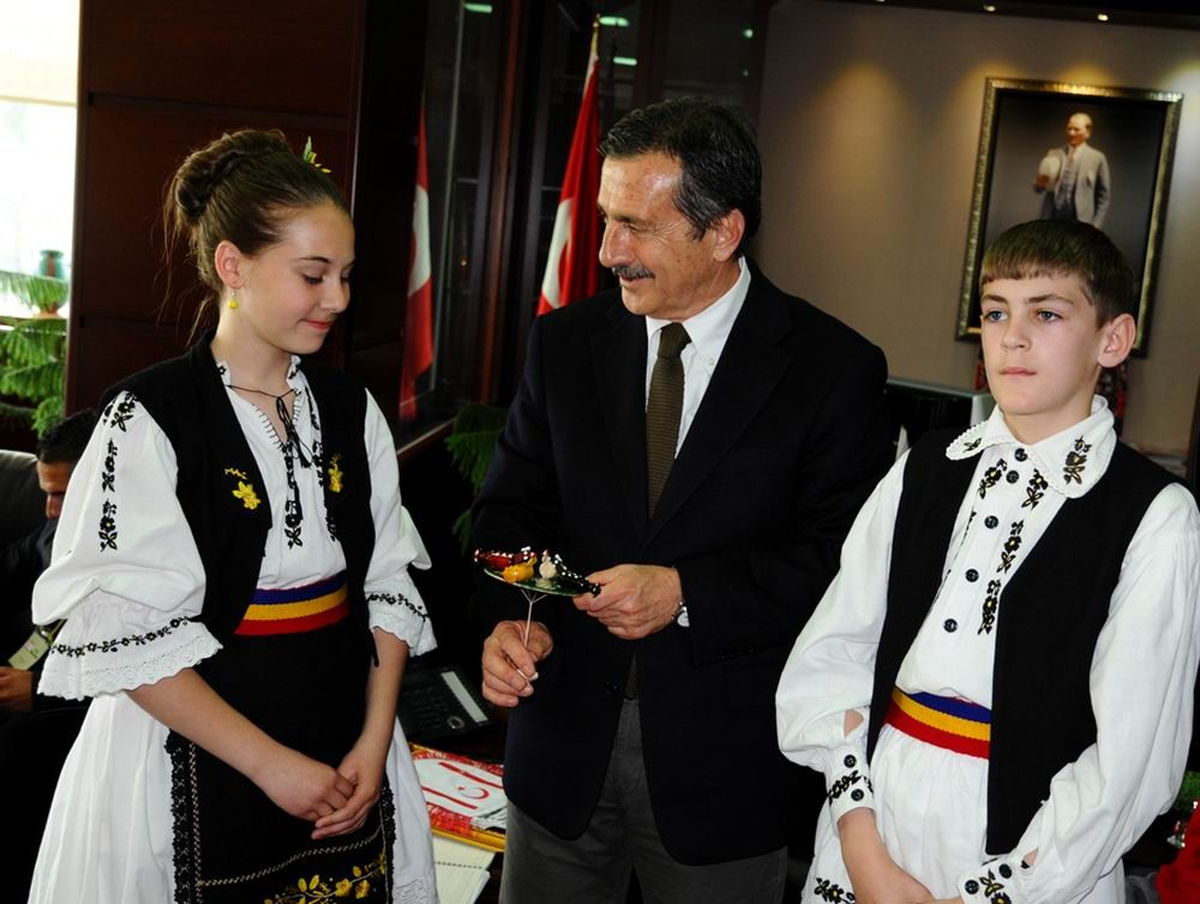 Dünya Çocukları Tepebaşı\'nda