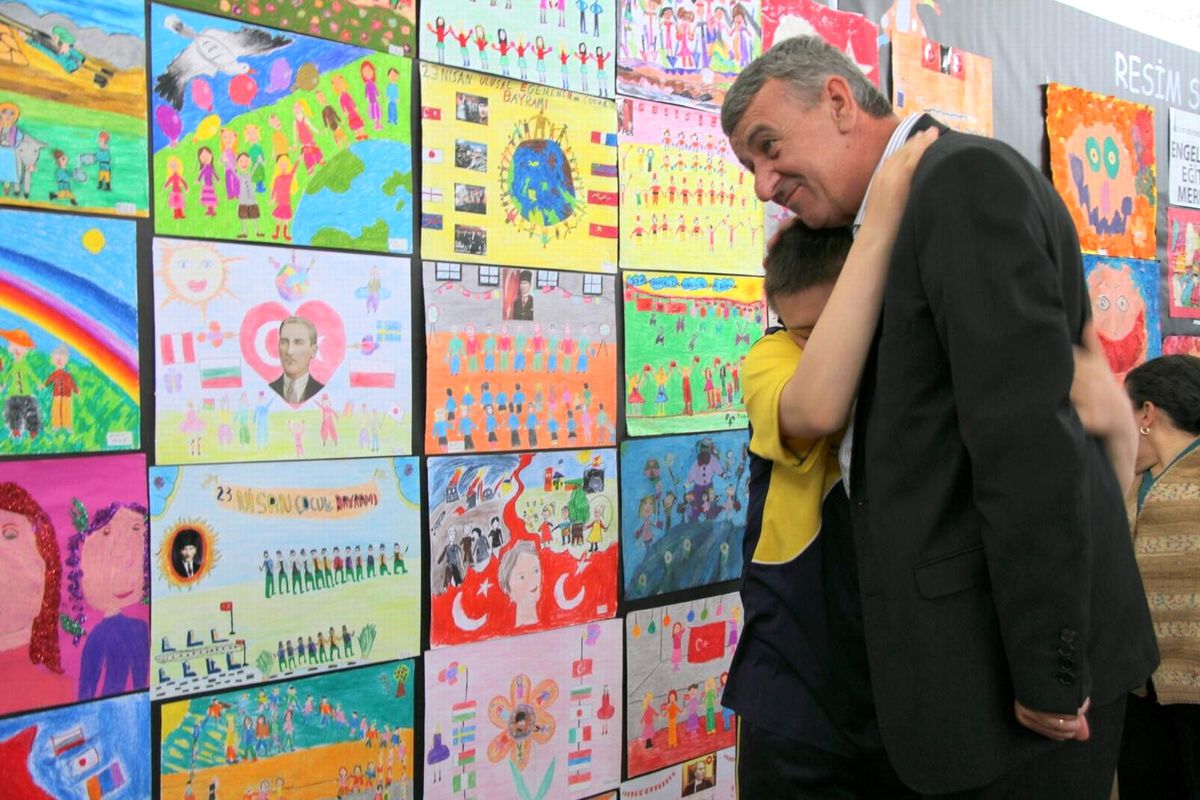 Engelli Çocuklardan Başkan Şenol'a Teşekkür