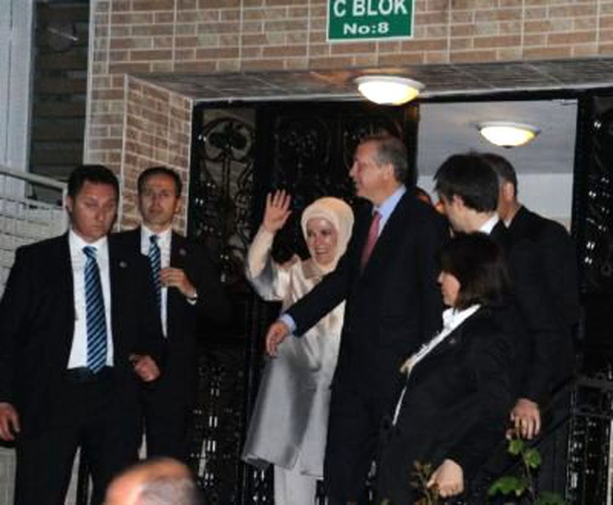 Erdoğan, Bursa\'da Arap Turizmcilere Seslendi: Türkiye Sizin Eviniz (4)