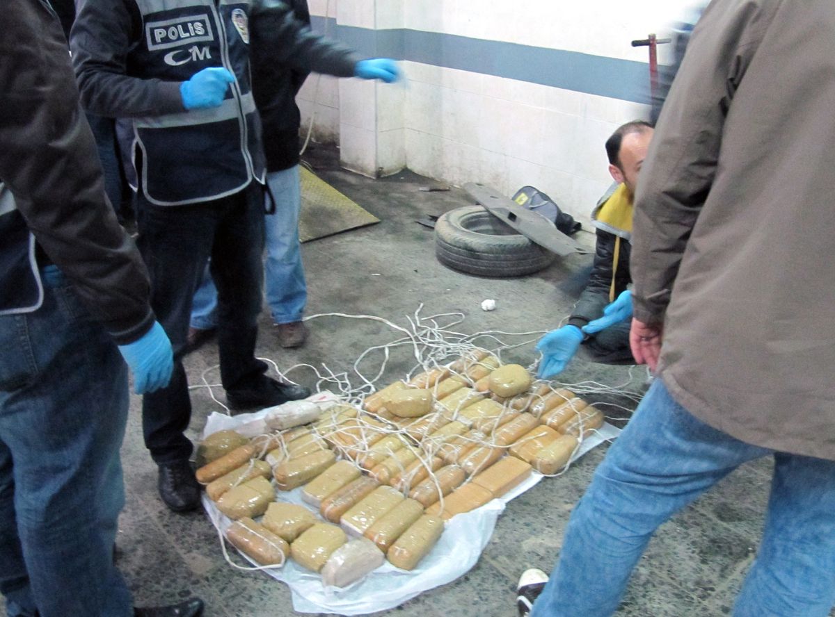 Gümüşhane\'de 26,5 Kilogram Eroin Ele Geçirildi