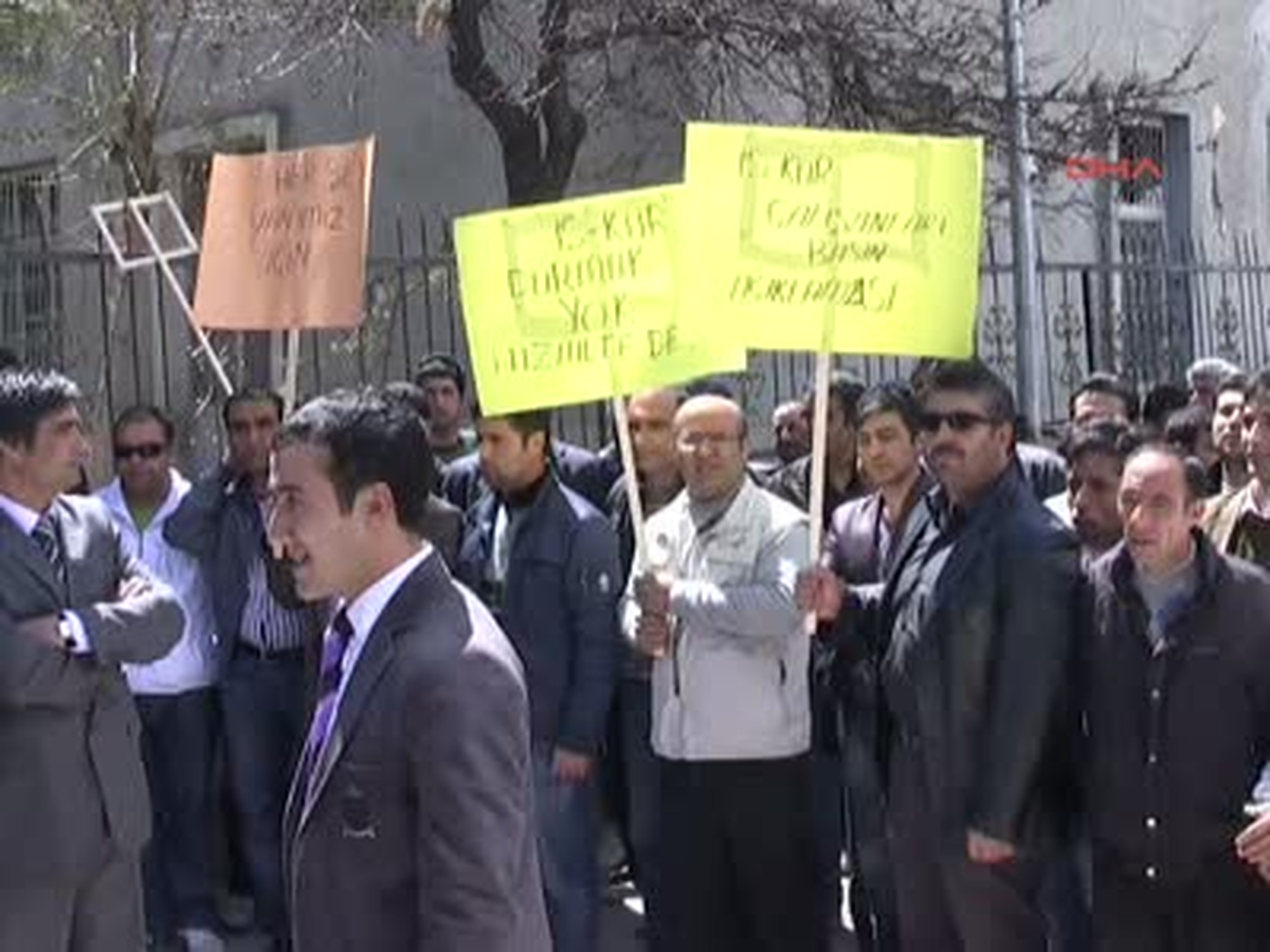 İşkur Elemanları Sözleşmelerinin Uzatılmasını İstedi