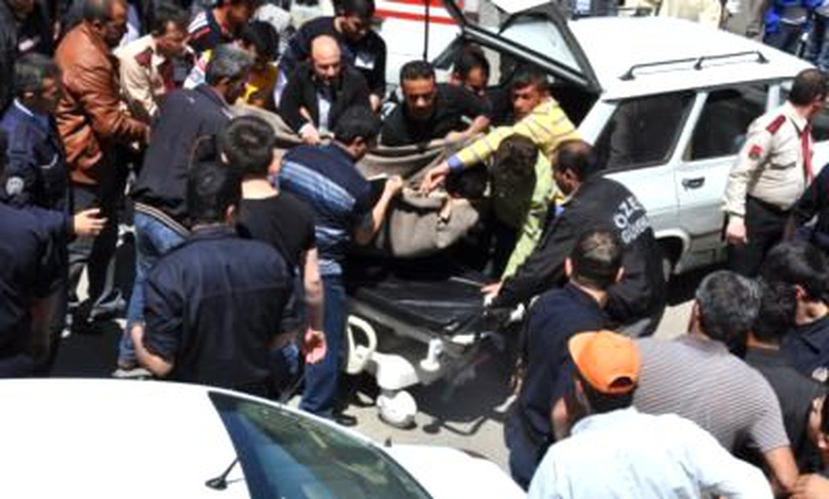 Siirt'te Korucu Aileler Çatıştı: 14 Yaralı (2)