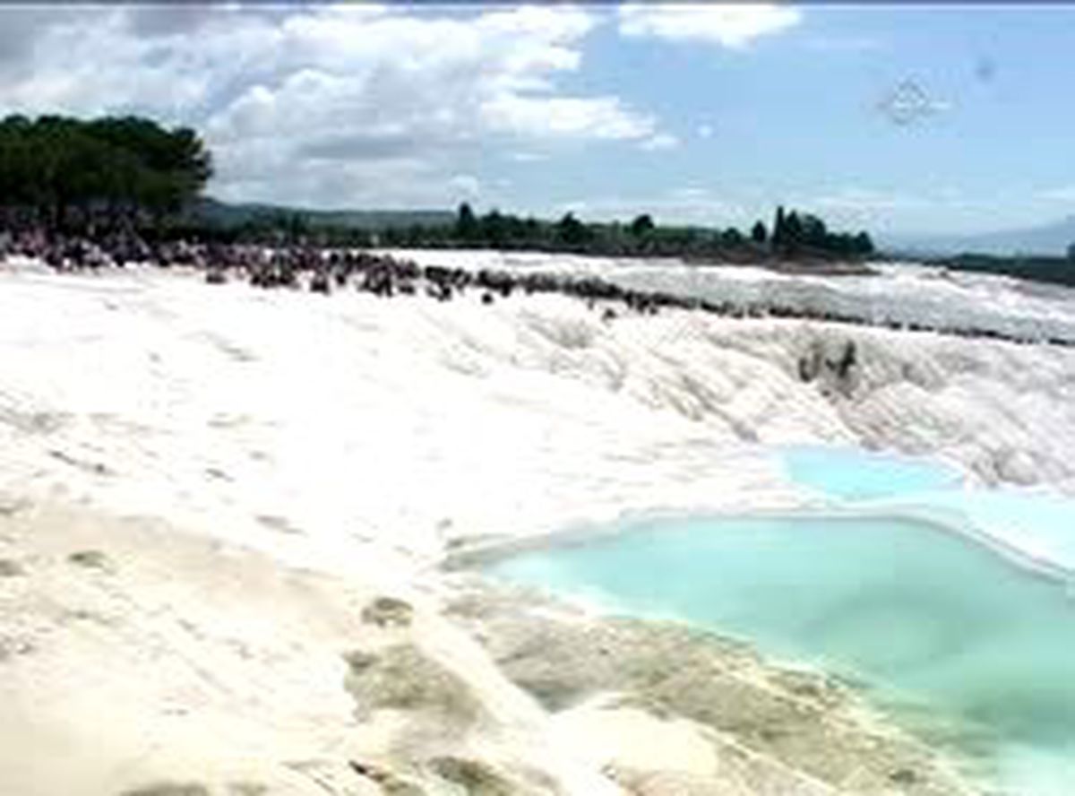 Türk Yıldızları Pamukkale\'de Nefes Kesti
