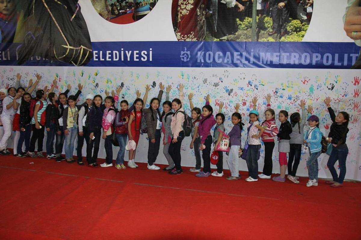 23 Nisan Coşkusu Çocuk Fuarı'nda Yaşanıyor