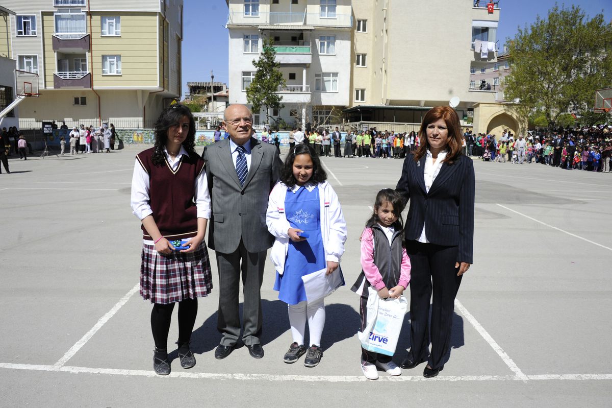 23 Nisan Coşkuyla Kutlandı