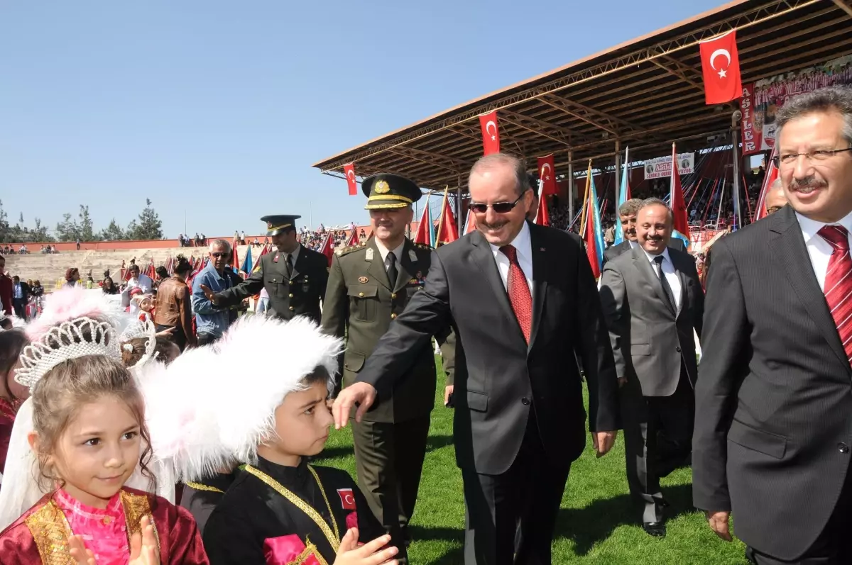 23 Nisan Ulusal Egemenlik ve Çocuk Bayramı