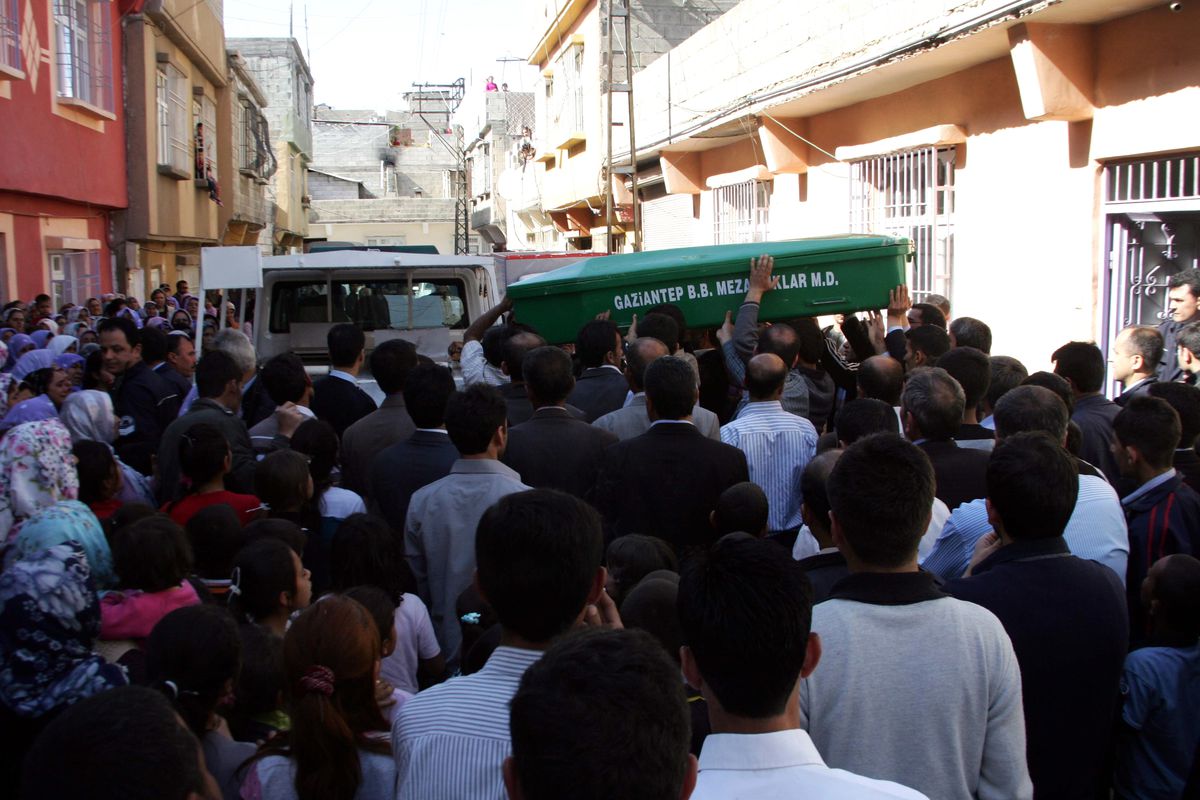 8 Aylık Hamile Kadın İntihar Etti