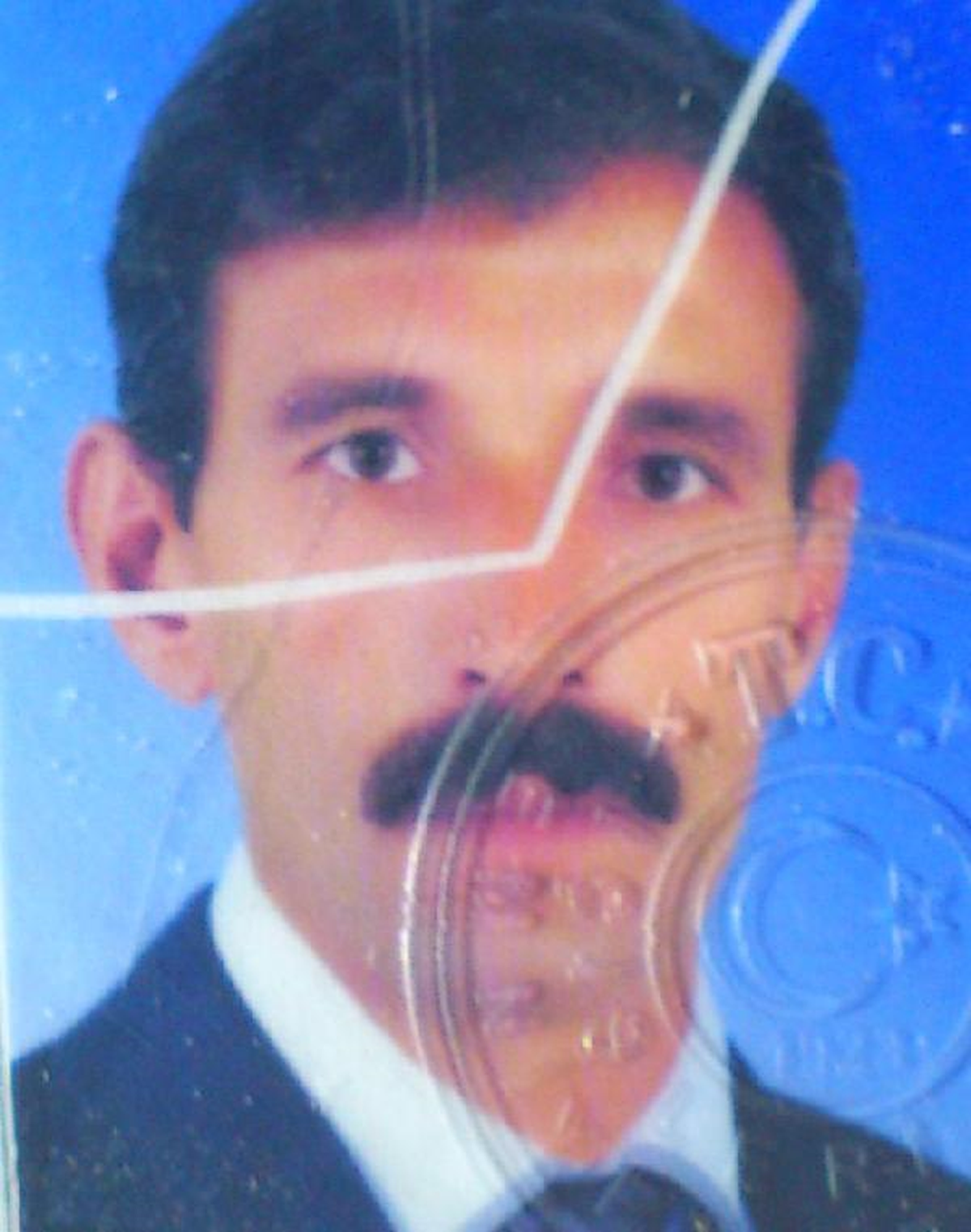 Askeri Lojmanların Duvarına Çarpan Kamyonun Şoförü Öldü