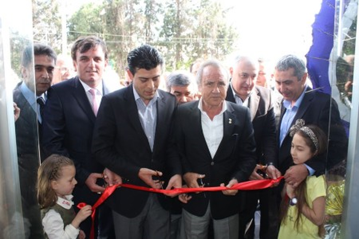 Başkanlar Kurdela Kesti