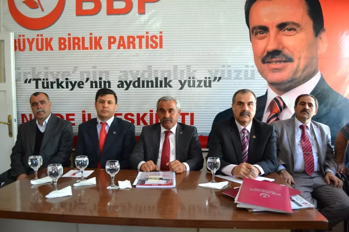 BBP'den Geliştrilmiş İl Divan Toplantısı