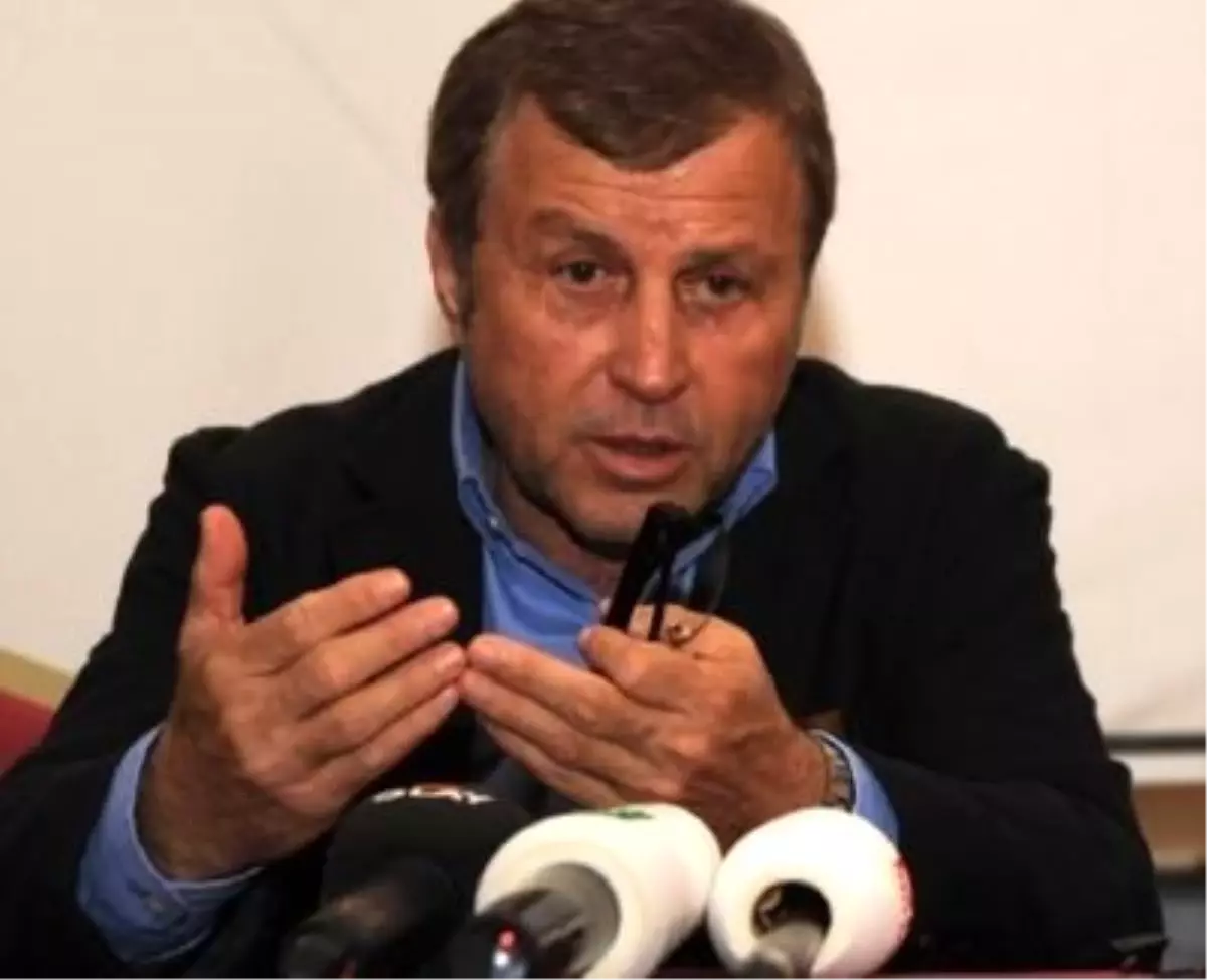 Bursaspor Başkanı İbrahim Yazıcı\'nın Gözü 3\'üncü Kupada