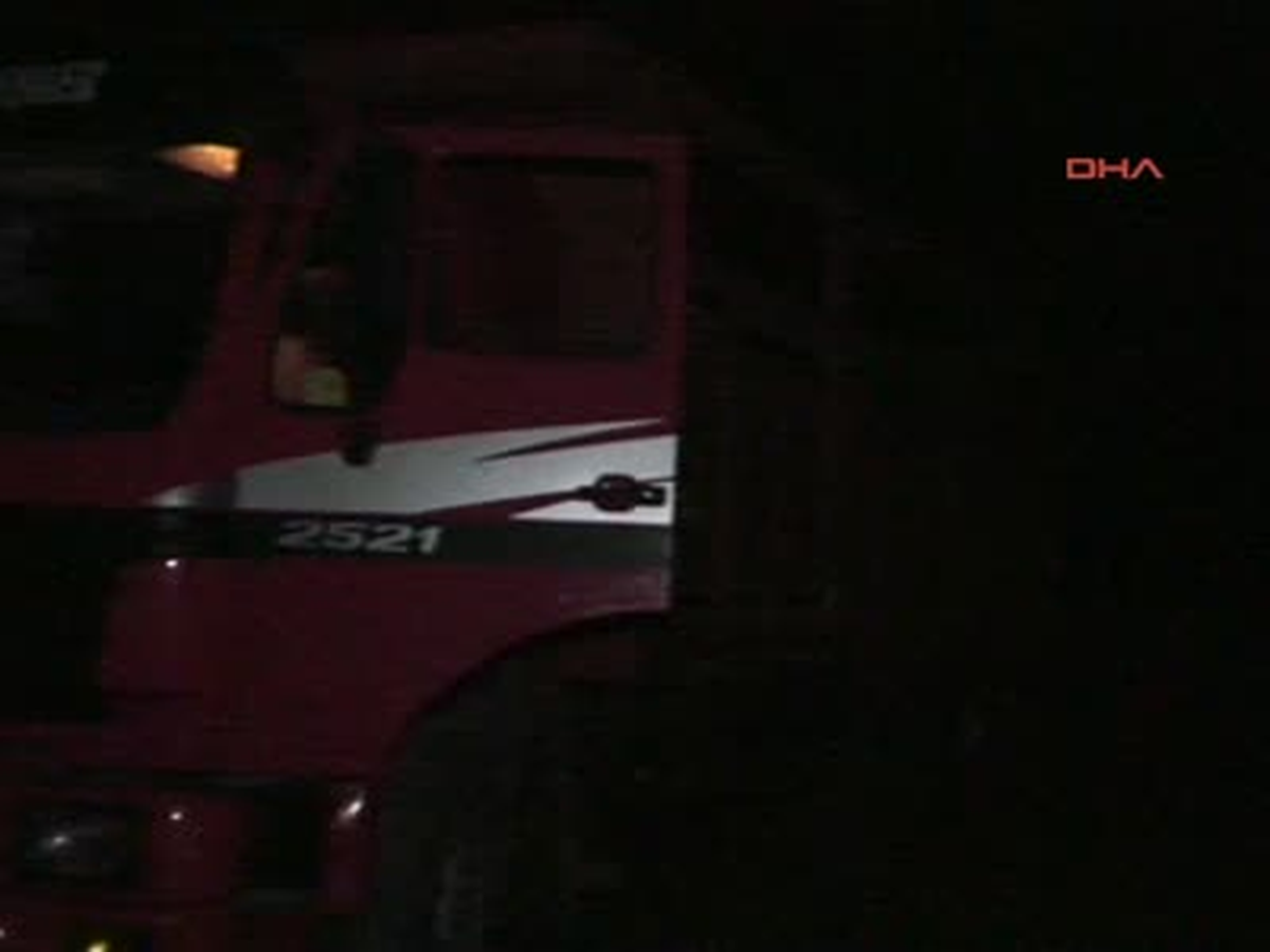 Çaldıkları Koyunları Bırakıp Kaçtılar