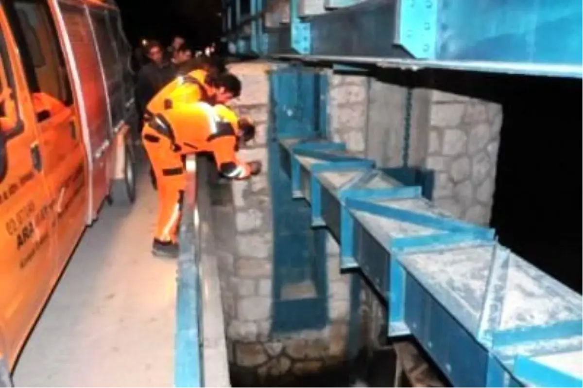 Çarşamba Çayı\'na Düşen Çocuk Bulunamadı