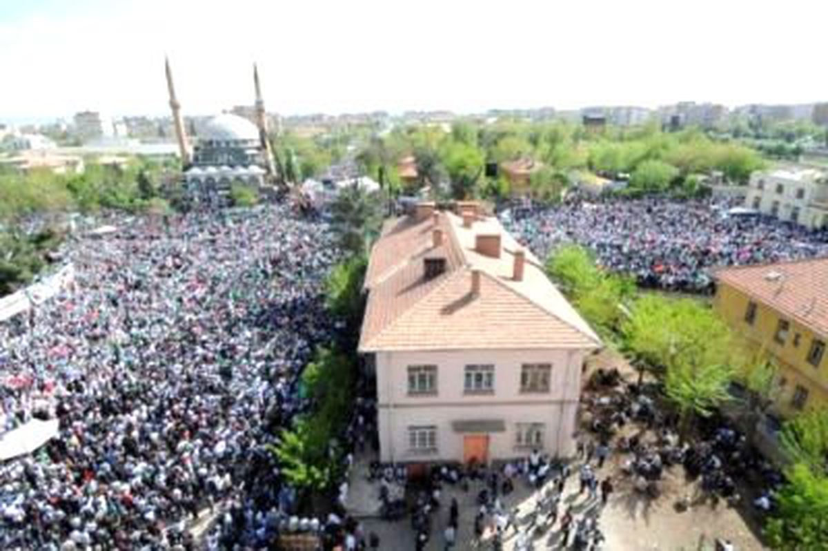 Diyarbakır Böyle Kalabalık Görmedi!