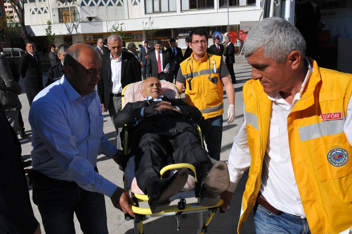 Düzce İgm Üyesi İbrahim Bilgin Törende Fenalaştı